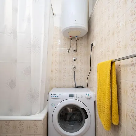 Apartment With Wifi - 22991 *